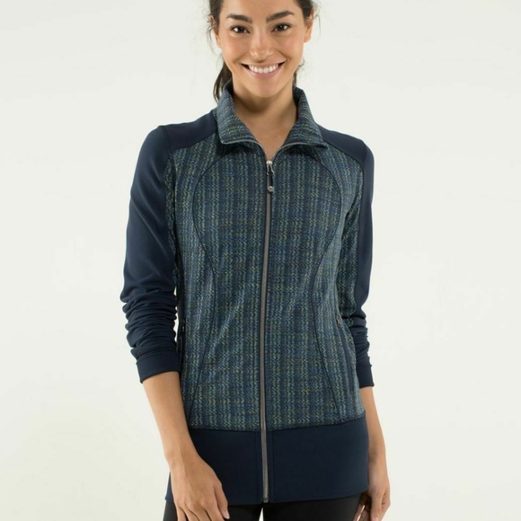 Lululemon Asana Jacket in Ziggy Wee August Inkwell - Picture 8 of 11